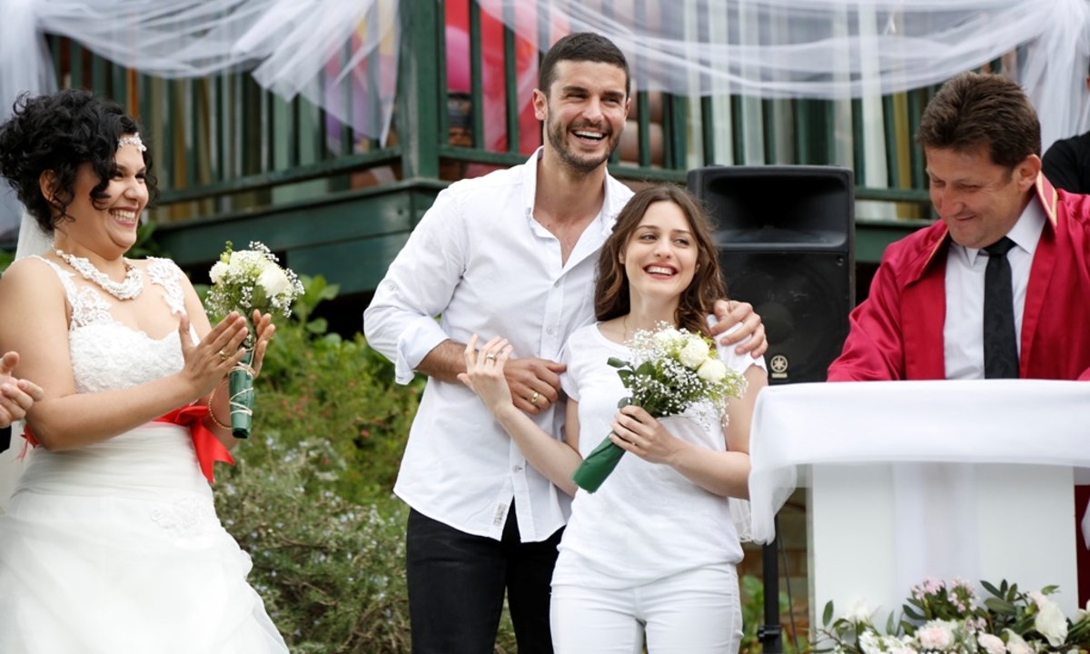 İlişki Durumu Karışık