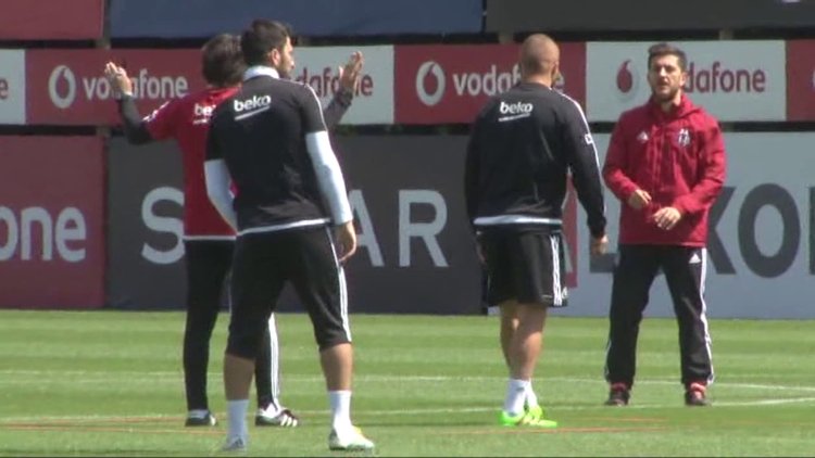 Beşiktaş, idmanda hem gergin hem neşeli anlar