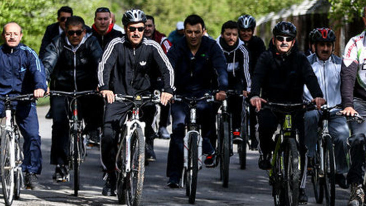 Bakanlar sabah sporunda