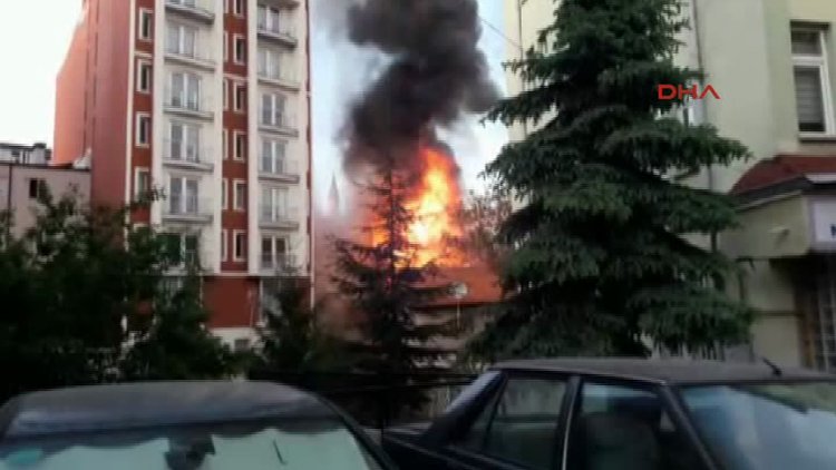 Kütahya'da 3 katlı binada patlama