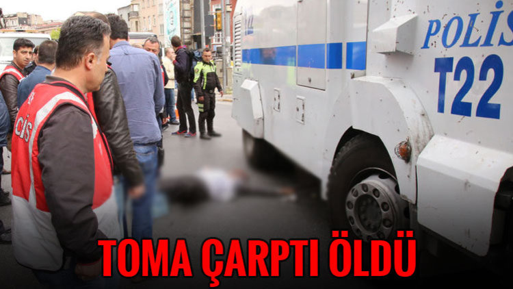 KAVŞAKTAN GEÇİYORDU