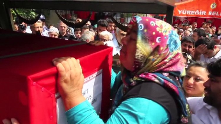 Uzman Çavuş Serdar Yıldırım son yolculuğuna uğurlandı