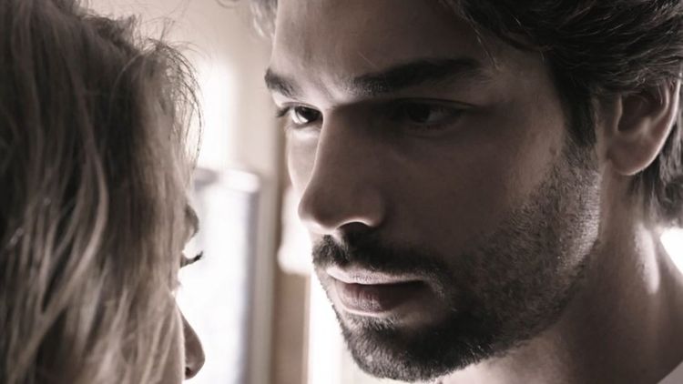 Nisan, Efe'nin aklından çıkmıyor