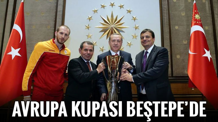 CUMHURBAŞKANI KUTLADI