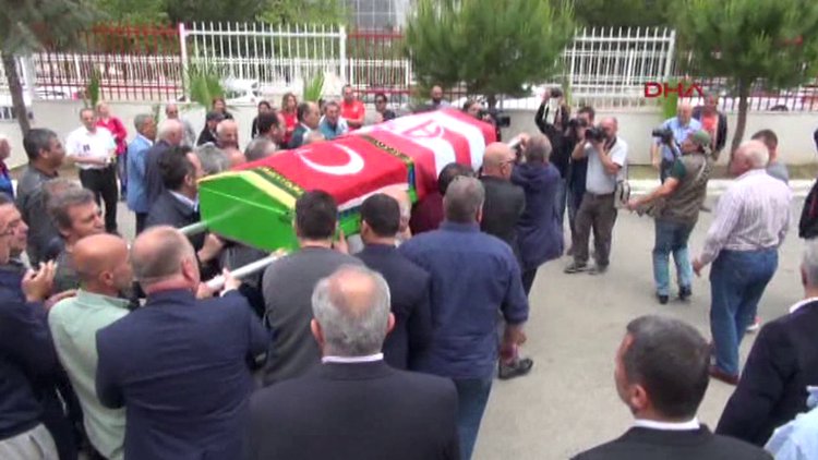 Eski Dostlar'ın bestekarına son görev