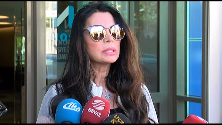 Oya Aydoğan'ı sanatçı dostları yalnız bırakmadı