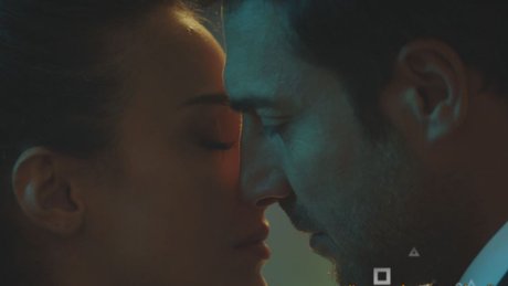 Video poster resmi