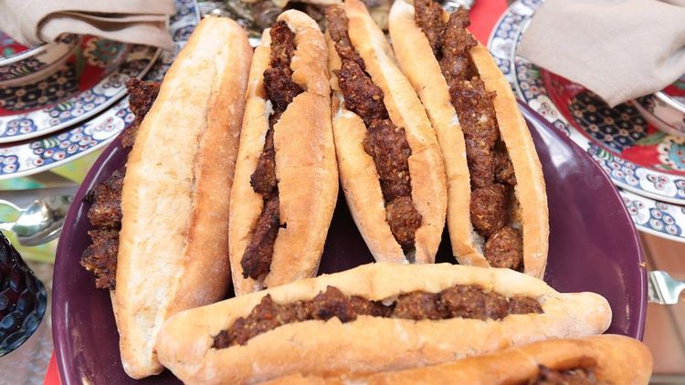 Urfa Mutfağından Evde Sucuk