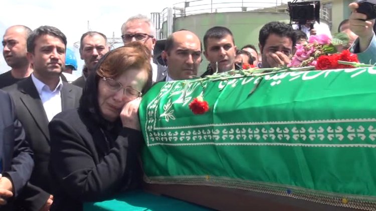 Şevket Demirel'in cenazesi Isparta'ya getirildi