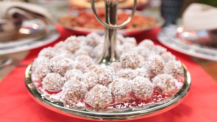 Urfa Mutfağından Tahinli Hurmalı Tatlı