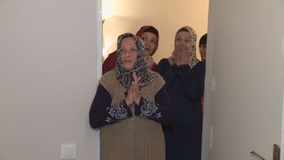 Ev Kuşu'nda Feride Hanım yeni mutfağına kavuştu!