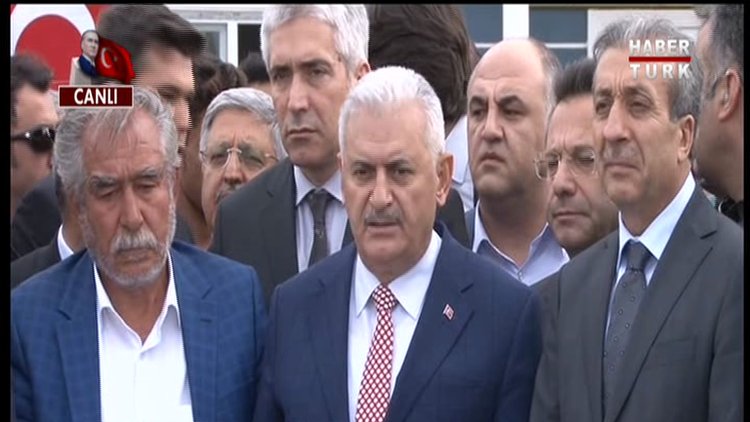 Binali Yıldırım Diyarbakır'da konuştu