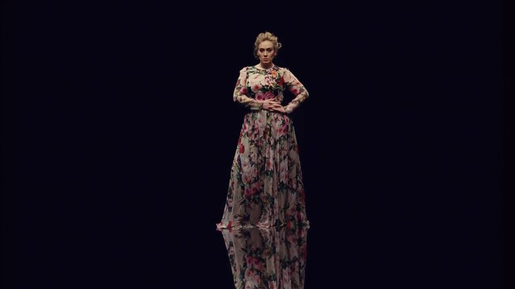 Adele'den hayranlarına sürpriz