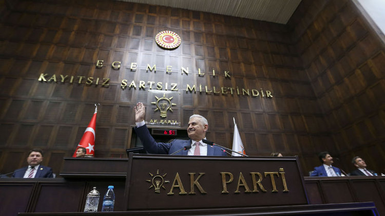 Başbakan Binali Yıldırım ilk defa AK Parti grubuna seslendi