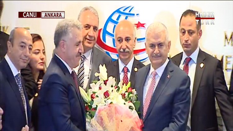 Yıldırım görevini Ahmet Arslan'a bıraktı