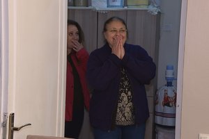 Yeni salonuna kavuşan Meliha Hanım'ın büyük mutluluğu