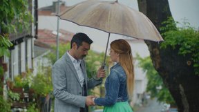 Fırat, Nazlı'yı terk etti!