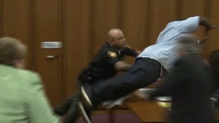 ZEHİRLİ İĞNEDEN HEMEN ÖNCESİ