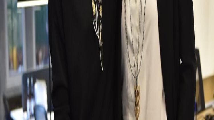 Demet Akbağ ile Çok Aramızda 1. Bölüm / Burcu Esmersoy