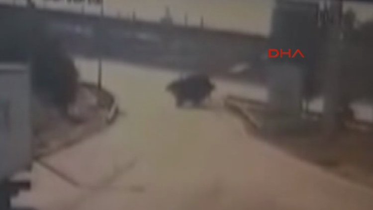 Zırhlı araç devrildi 3 polis yaralı
