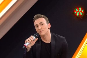 Sefa Doğanay'dan 'Yıldız Tilbe' taklidi