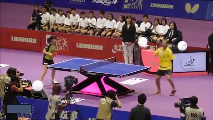 Engelli adamın masa tenisi performansı