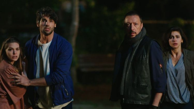 Namlunun ucunda kim var?