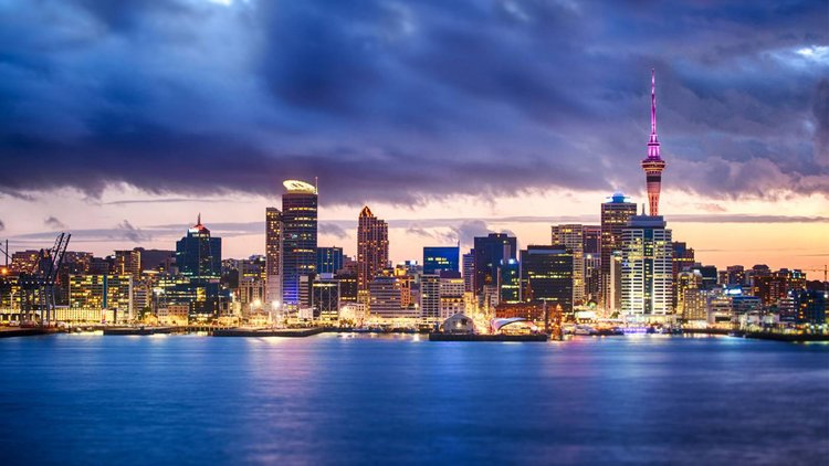 PARA VERELİM GİDİN!