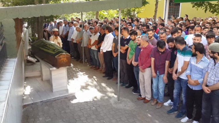 Konserve yaparken 3 hektarlık alan yandı