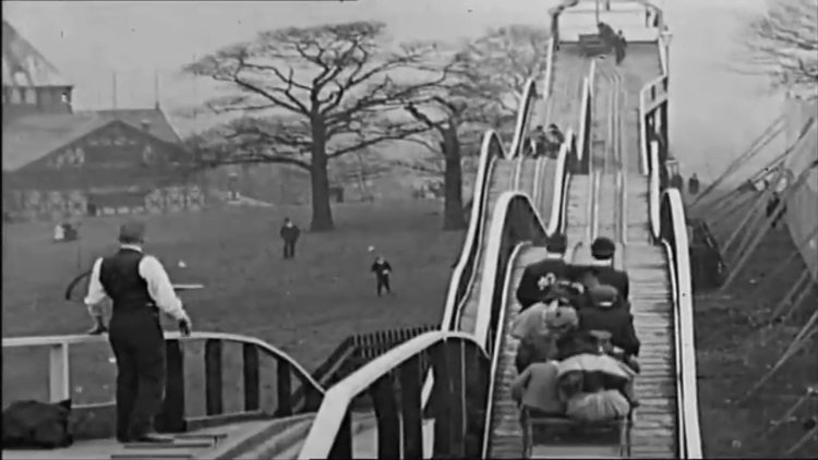 Dünyadaki ilk Roller coaster