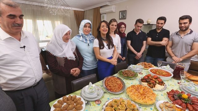 Bitlis yemekleri “Nursel ile Ramazan Sofrası”nda! 