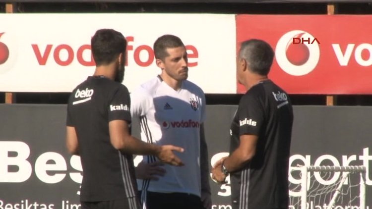 Beşiktaşlı Jose Sosa, antrenmana çıktı