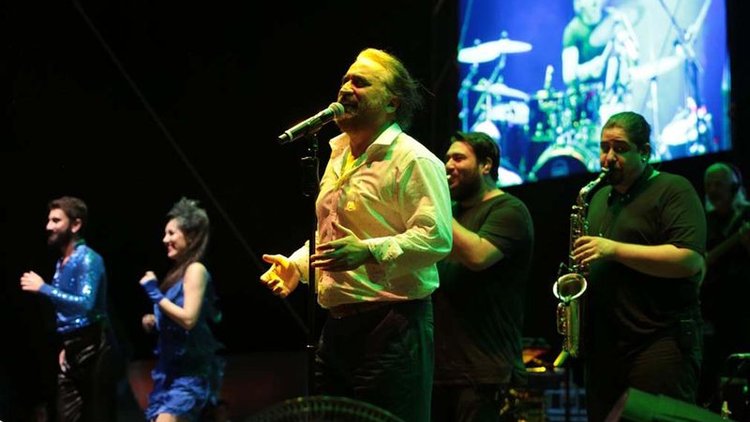 Volkan Konak Bodrum'da sahne aldı