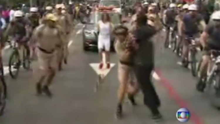 Olimpiyat meşalesine hırsızlık girişimi