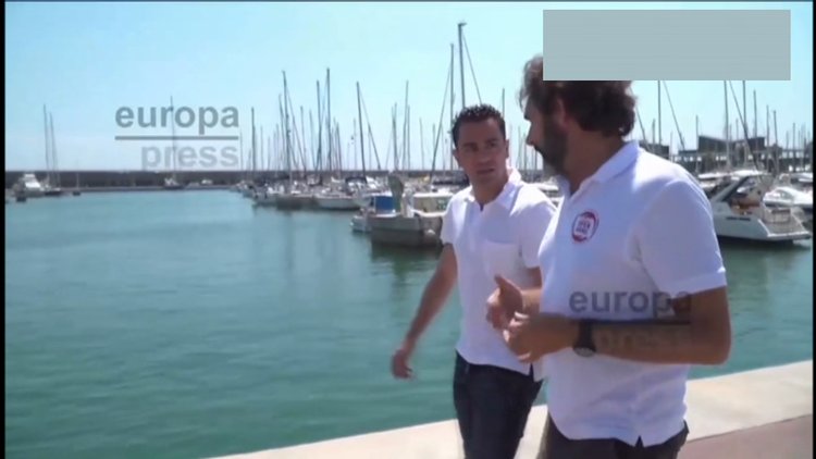 Xavi Hernandez lüks yatını sığınmacılara bağışladı