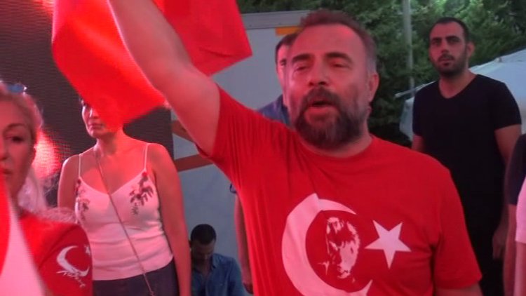 Oktay Kaynarca 'Demokrasi ve Şehitler Mitingi'nde
