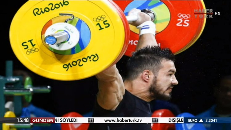 Milli sporcu Daniyar İsmayilov gümüş madalya kazandı