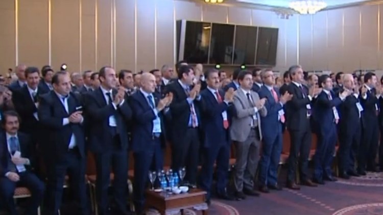 TUSKON Başkanı'nı alkışlayan işadamlarına gözaltı kararı