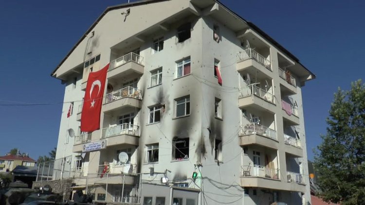 Nazımiye'de yasak kaldırıldı, operasyonlar sürüyor