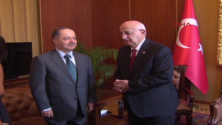 Barzani, Meclis'te bombalanan yerleri gezdi