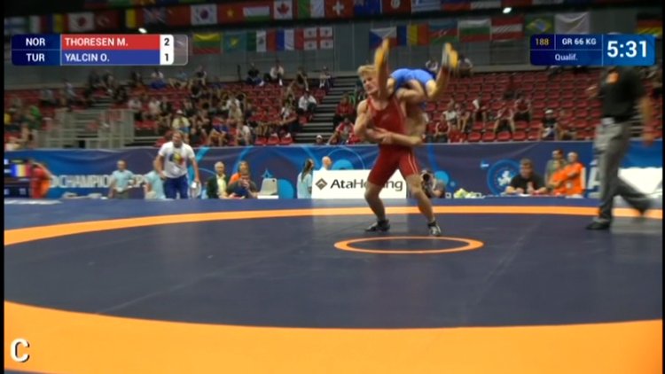 Milli güreşçi Oğuzhan Yalçın'dan mükemmel hareket