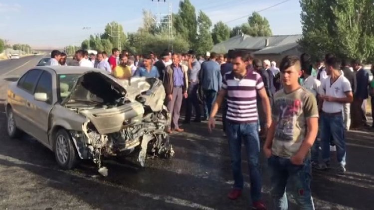 Patnos'ta trafik kazası: 8 yaralı