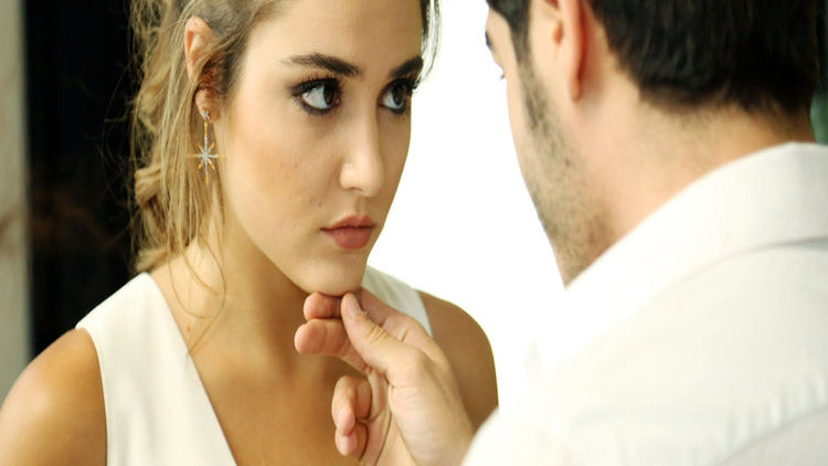 5 Dakikada Aşk Laftan Anlamaz'ın 11. Bölümü