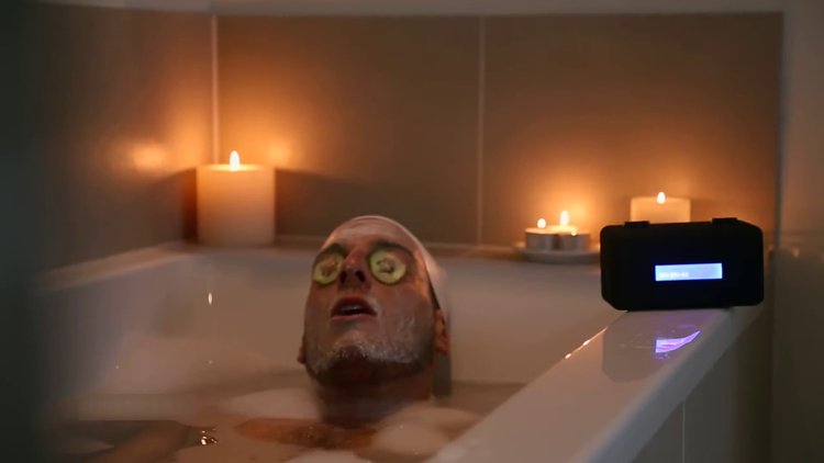 Telefon bağımlıları için yapılmış bir icat