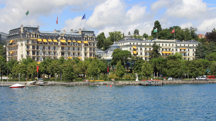 93 YIL ÖNCE O BİNADA