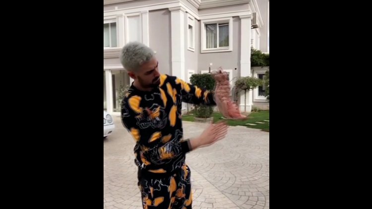 İdo'dan olay paylaşım