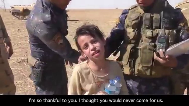 Köyü DEAŞ'tan kurtarılan kız gözyaşlarına boğuldu