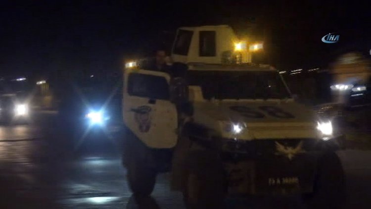 Silopi'ye 'Ölürüm Türkiyem' şarkısı ile girdiler