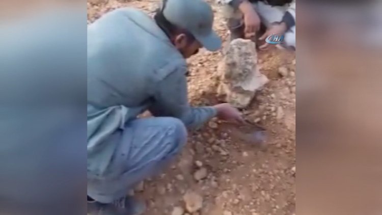 ÖSO komutanı mayını elleriyle çıkarttı