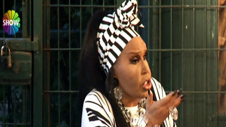 Bülent Ersoy çok sinirlendi